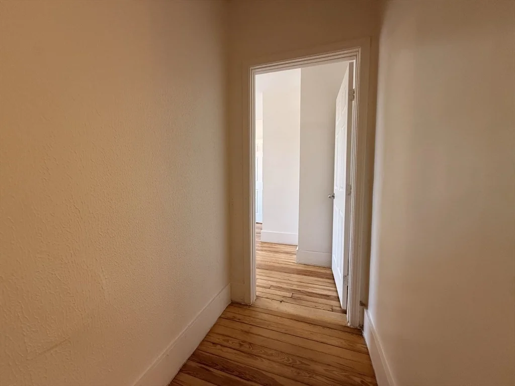 4 bed, 1 bath apartment for rent at 9-11 Richardson St Unit 3, Faulkner — photo 16 of 19