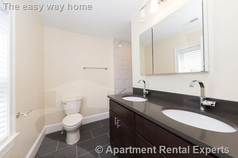 4 bed, 3 bath apartment for rent at 9-11 Rock Valley Ave Unit 2, Everett — photo 16 of 24