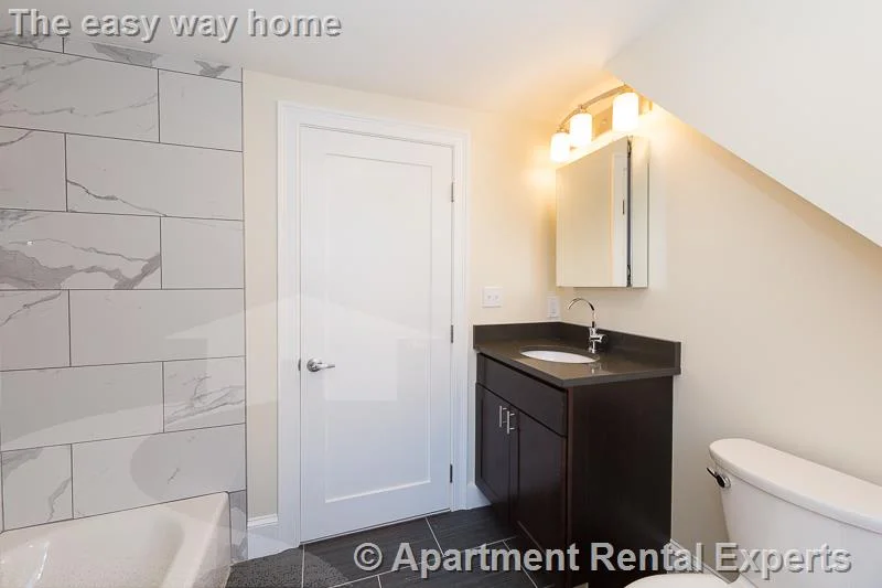 4 bed, 3 bath apartment for rent at 9-11 Rock Valley Ave Unit 2, Everett — photo 21 of 24
