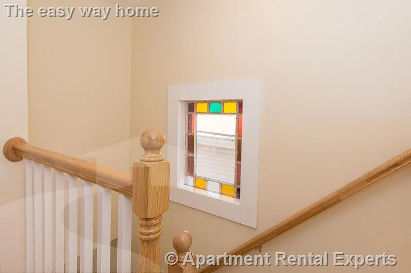 4 bed, 3 bath apartment for rent at 9-11 Rock Valley Ave Unit 2, Everett — photo 4 of 24
