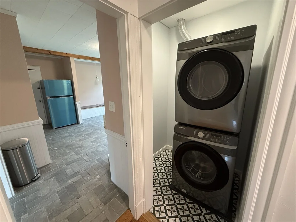 3 bed, 2 bath apartment for rent at 9-11 Tip Top St Unit 9, Brighton — photo 4 of 19