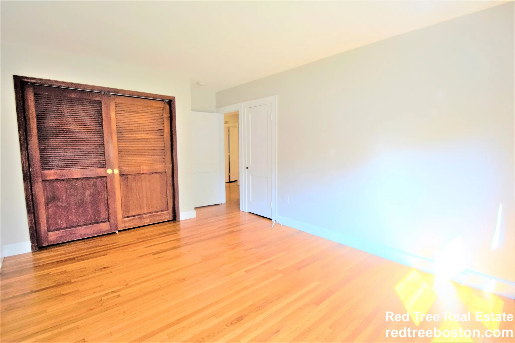 4 bed, 2 bath apartment for rent at 9-11 Undine Rd Unit 1, Brighton — photo 14 of 20