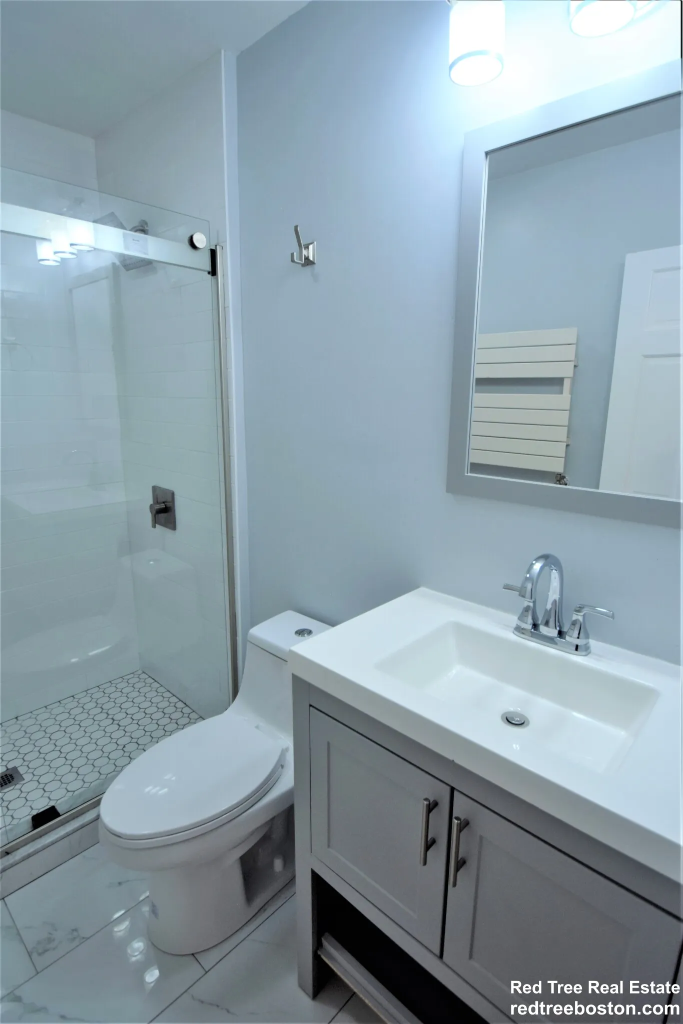 4 bed, 2 bath apartment for rent at 9-11 Undine Rd Unit 1, Brighton — photo 17 of 20