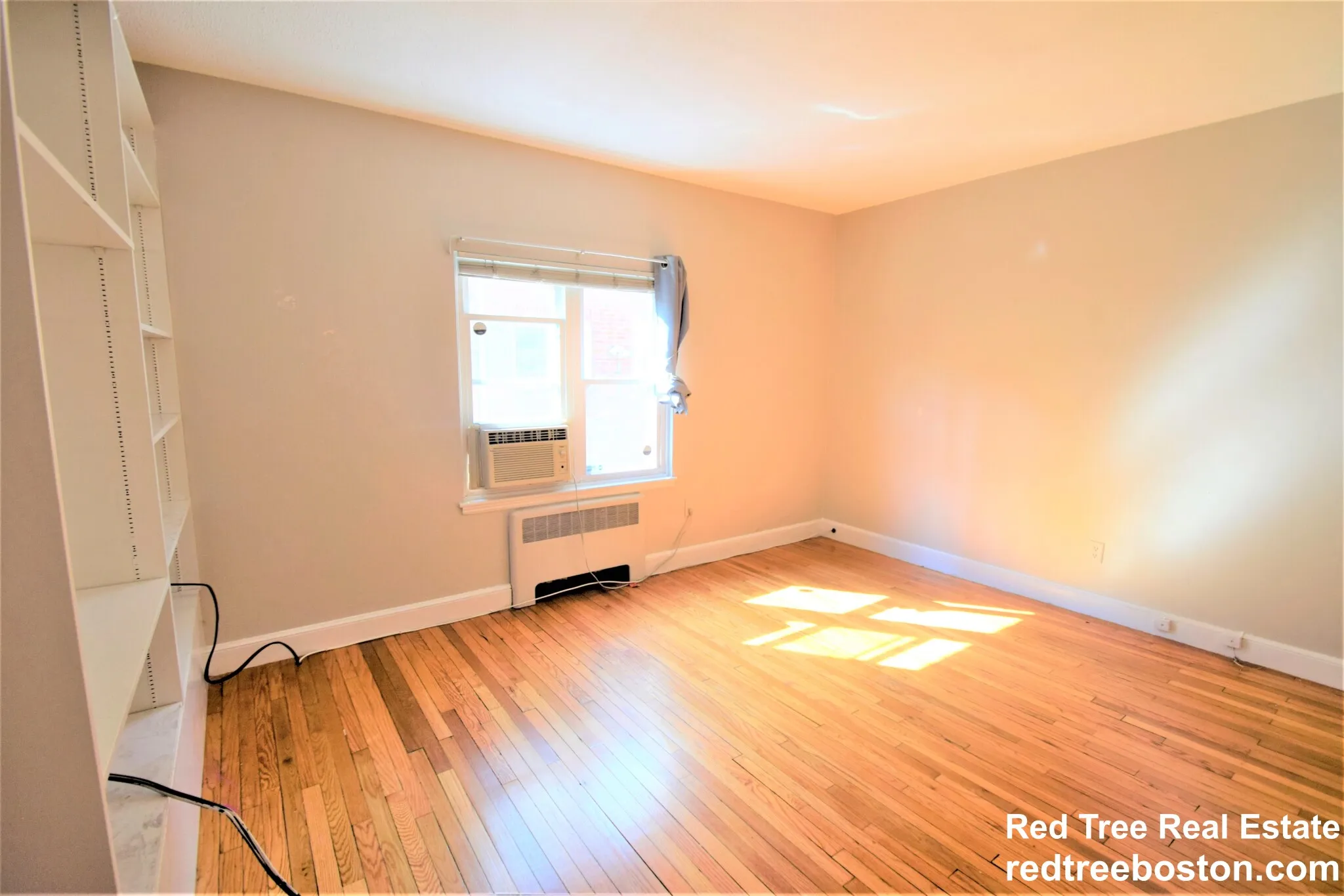 4 bed, 2 bath apartment for rent at 9-11 Undine Rd Unit 1, Brighton — photo 9 of 20