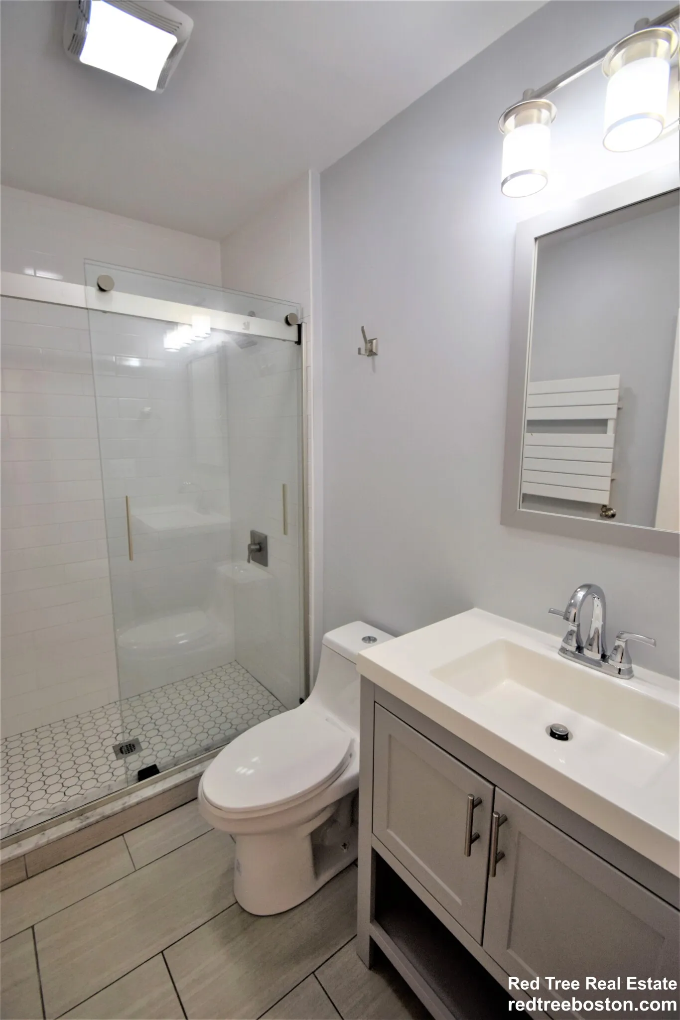 4 bed, 2 bath apartment for rent at 9-11 Undine Rd Unit 2, Brighton — photo 16 of 19