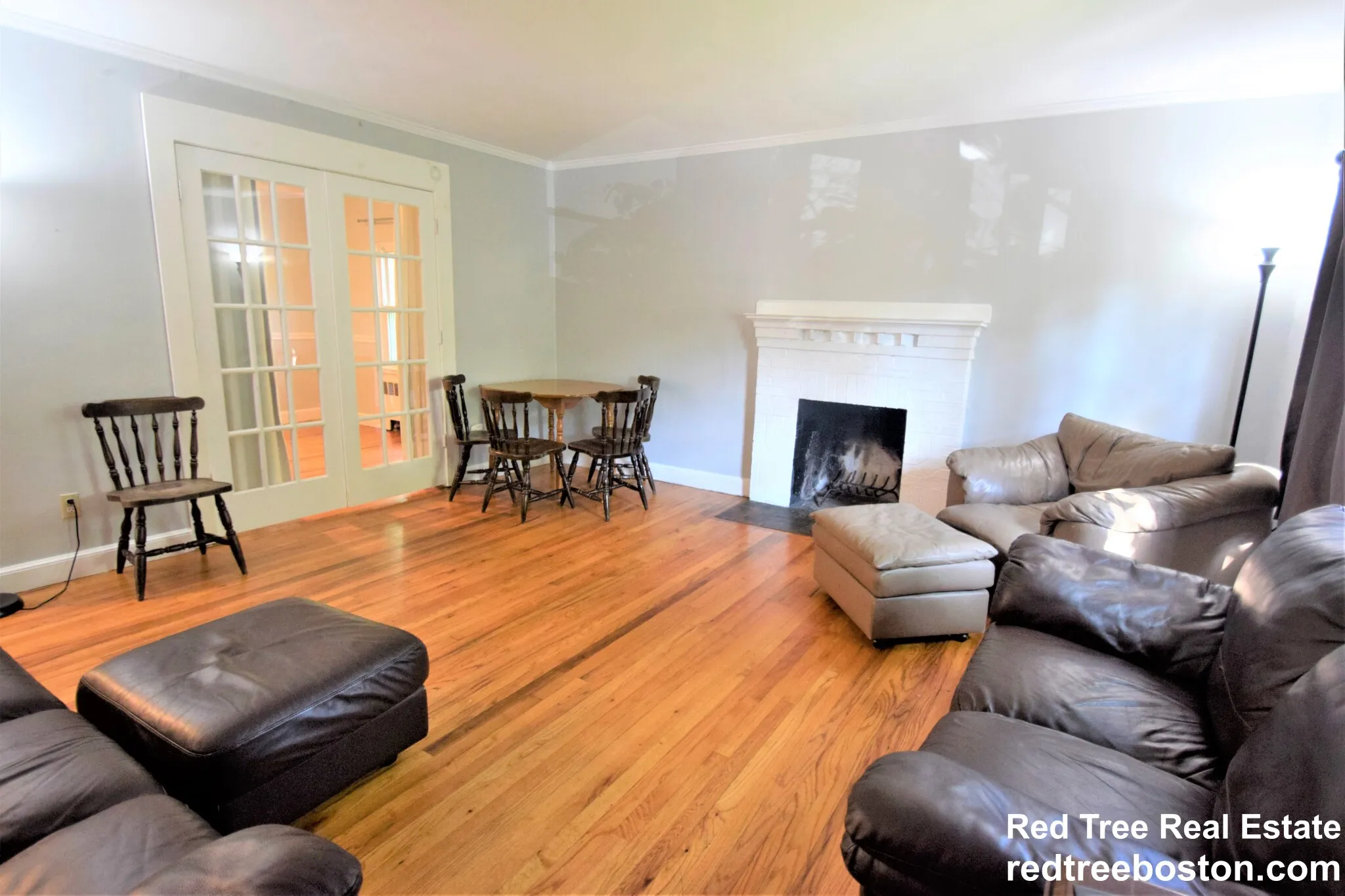4 bed, 2 bath apartment for rent at 9-11 Undine Rd Unit 2, Brighton — photo 2 of 19