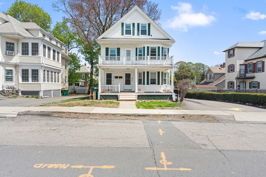 4 bed, 1 bath apartment for rent at 9-11 West St Unit 11, Norwood — photo 1 of 29