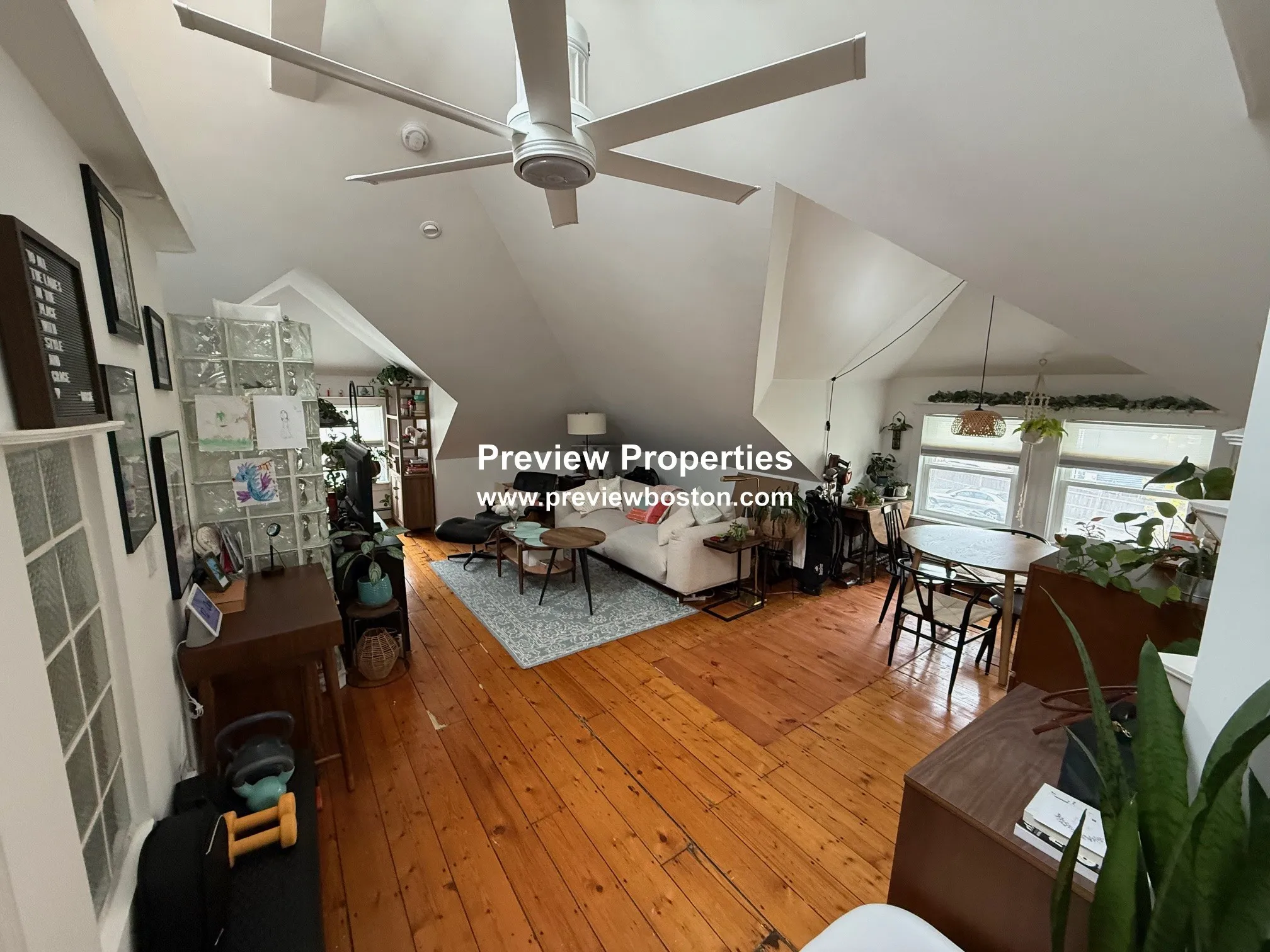 1 bed, 1 bath apartment for rent at 9 Addington Rd Unit 3P, Aspinwall Hill