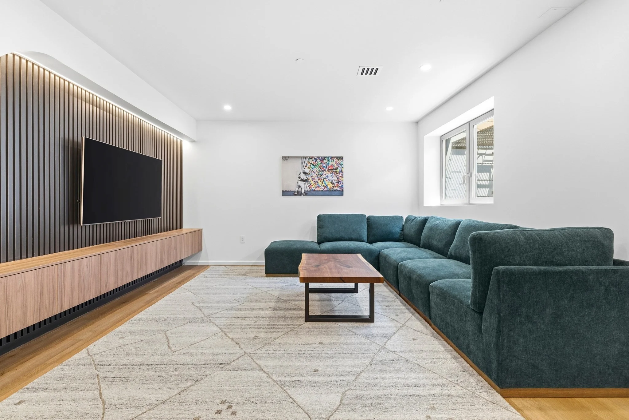 4 bed, 4+ bath apartment for rent at 9 Algonquin Unit TH, Chestnut Hill — photo 28 of 37