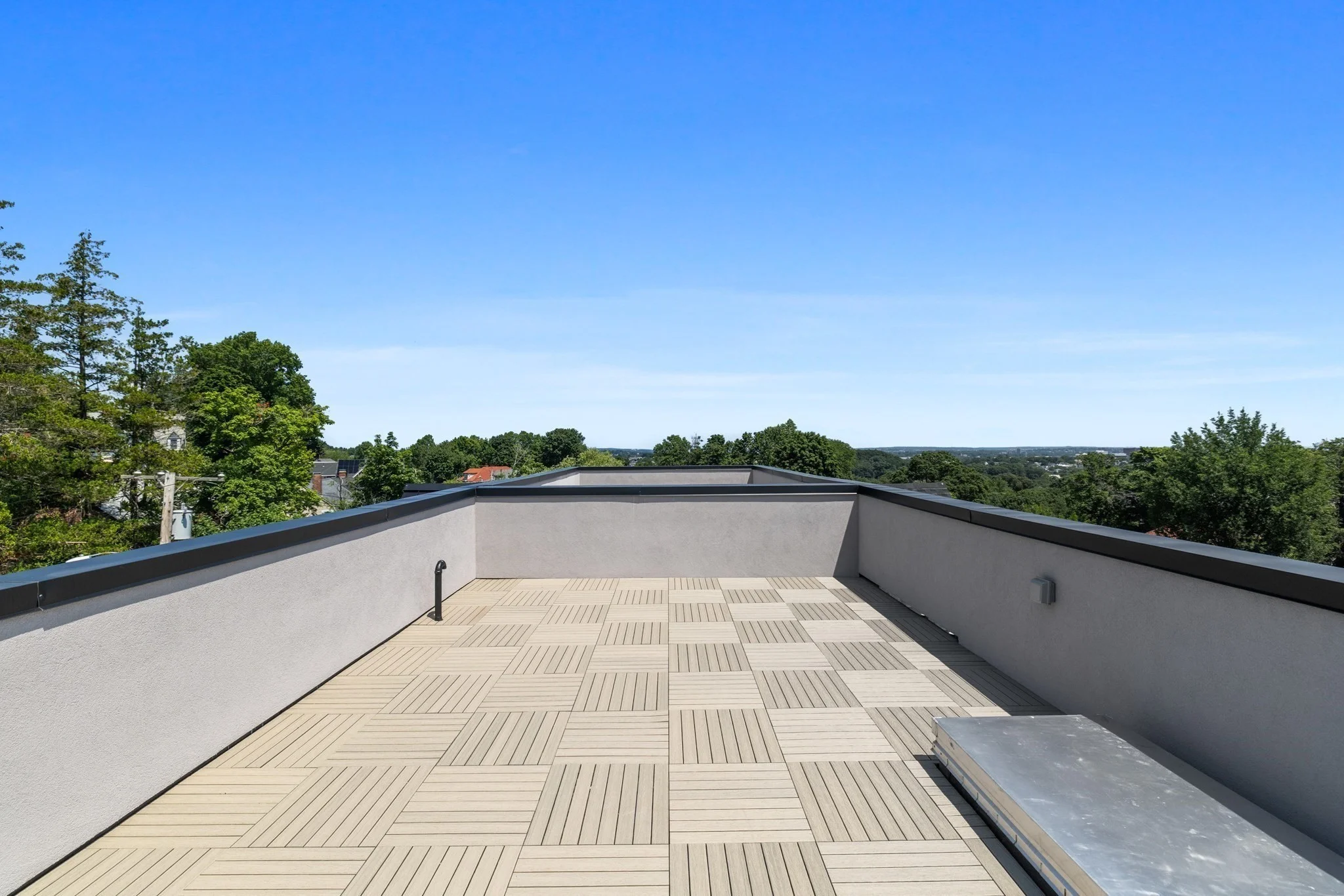 4 bed, 4+ bath apartment for rent at 9 Algonquin Unit TH, Chestnut Hill — photo 32 of 37