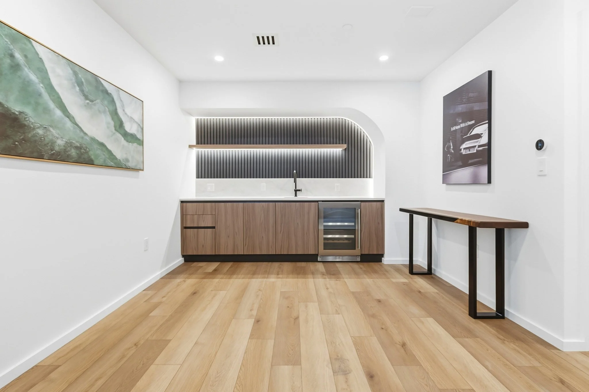 4 bed, 4+ bath apartment for rent at 9 Algonquin Unit TH, Chestnut Hill — photo 29 of 37