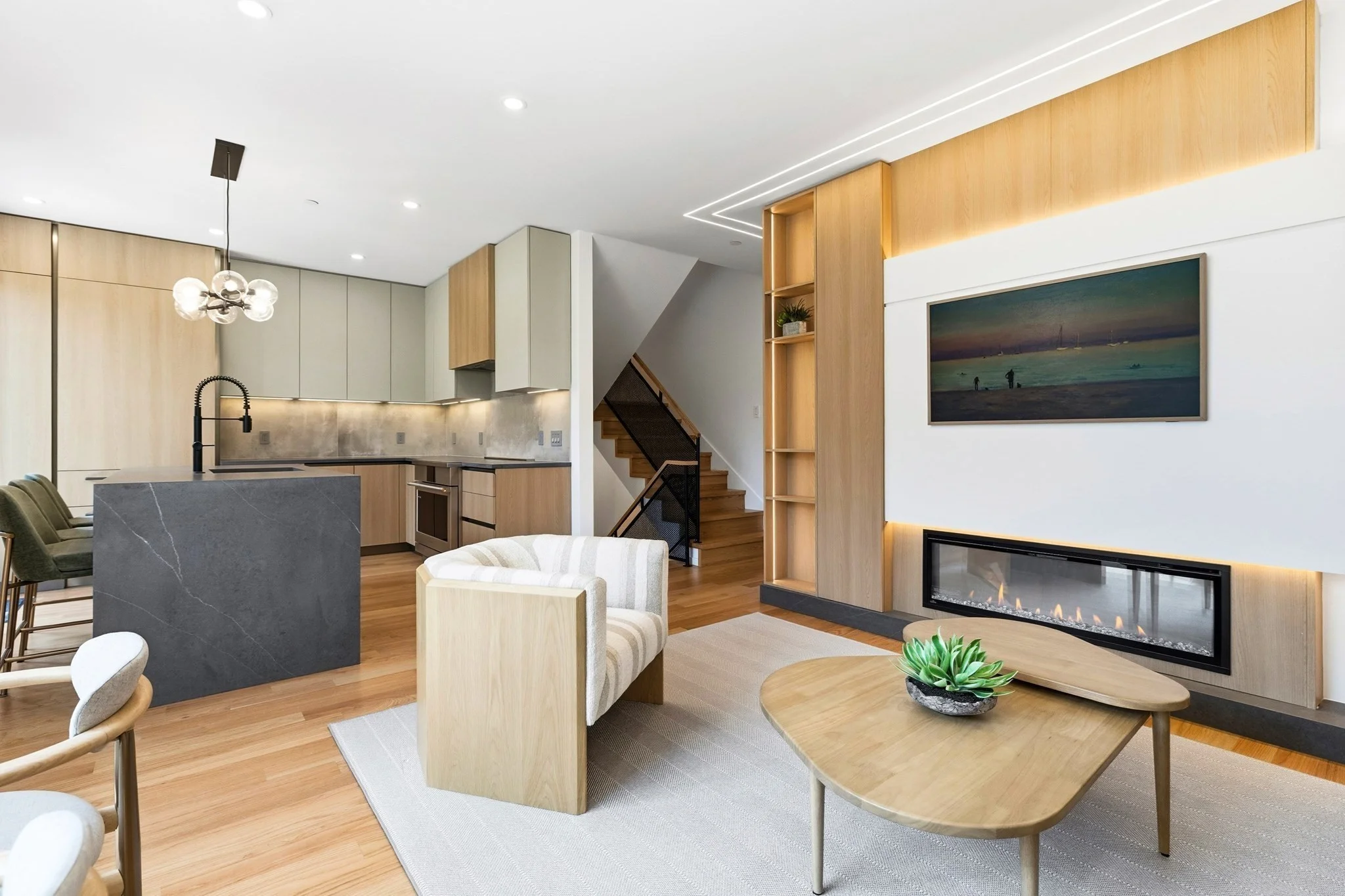 4 bed, 4+ bath apartment for rent at 9 Algonquin Unit TH, Chestnut Hill — photo 5 of 37