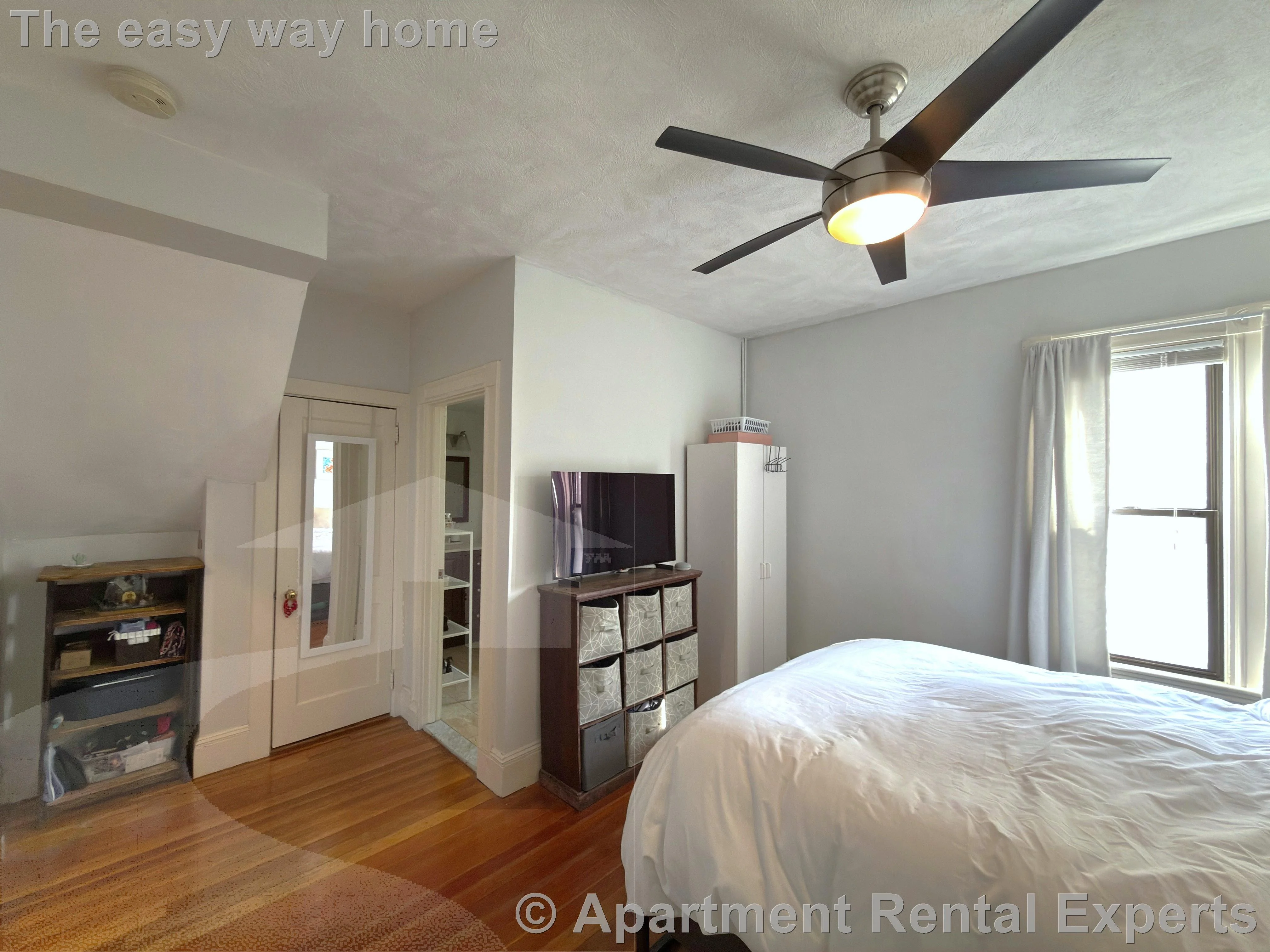 2 bed, 2 bath apartment for rent at 9 Amaranth Ave Unit 1, Wellington — photo 10 of 17