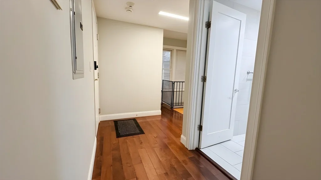 1 bed, 1 bath apartment for rent at 9 Anderson St Unit 1 F, Beacon Hill — photo 14 of 18
