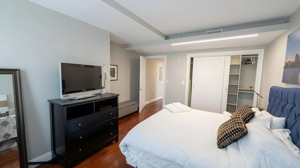 1 bed, 1 bath apartment for rent at 9 Anderson St Unit 1 F, Beacon Hill — photo 12 of 18