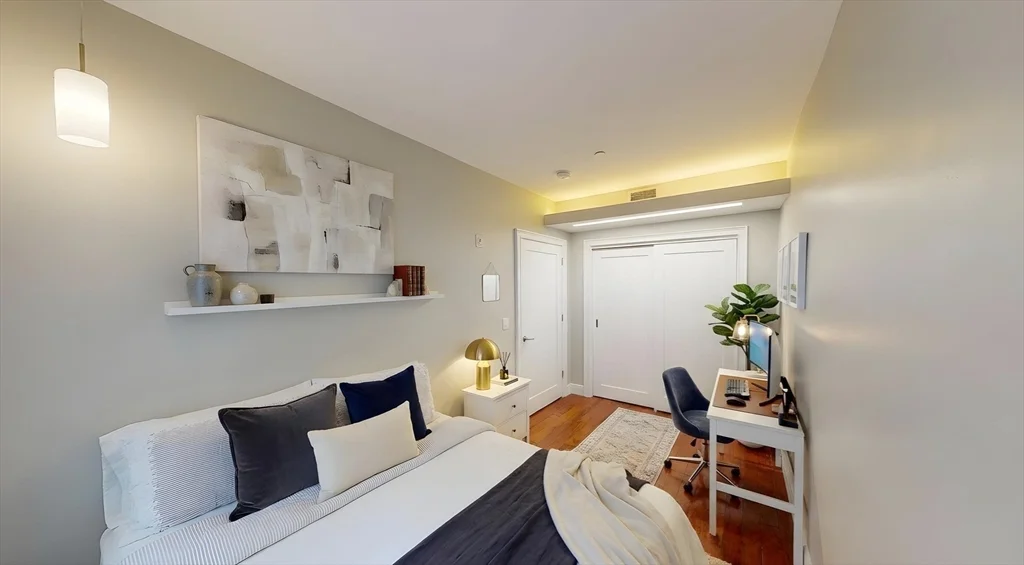 2 bed, 1 bath apartment for rent at 9 Anderson Unit 1 R, Beacon Hill — photo 4 of 13