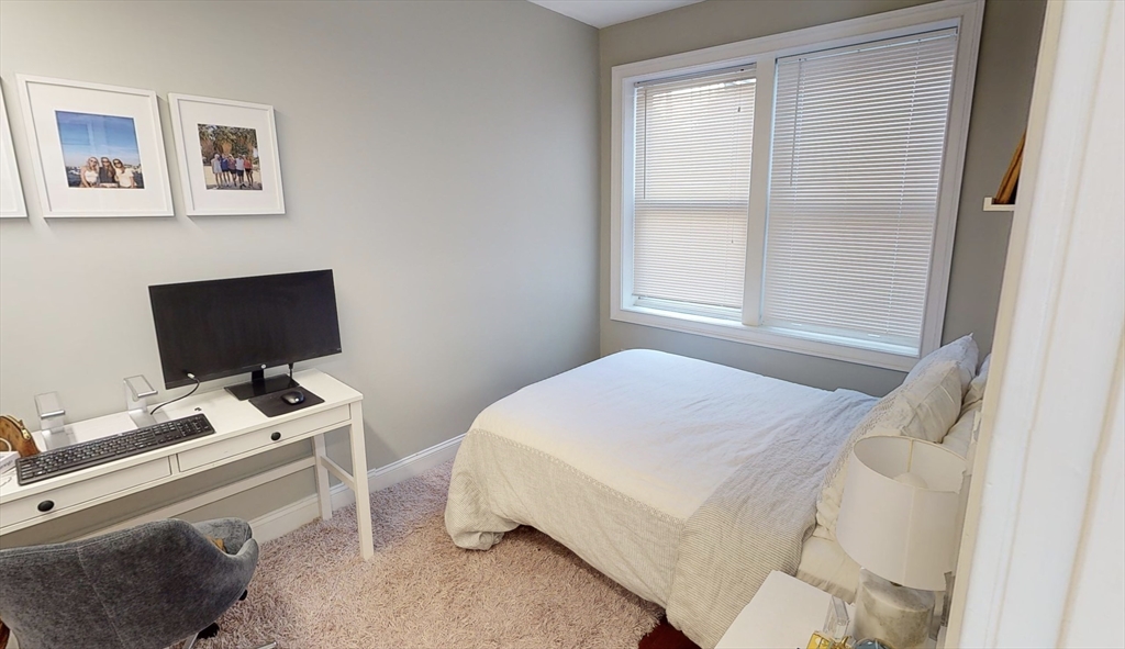 2 bed, 1 bath apartment for rent at 9 Anderson Unit 3 R, Beacon Hill — photo 5 of 8