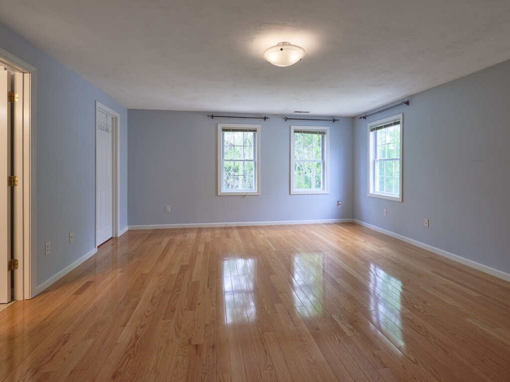 3 bed, 2 bath apartment for rent at 9 Angela Rose Ln Unit 1, Worcester — photo 12 of 23