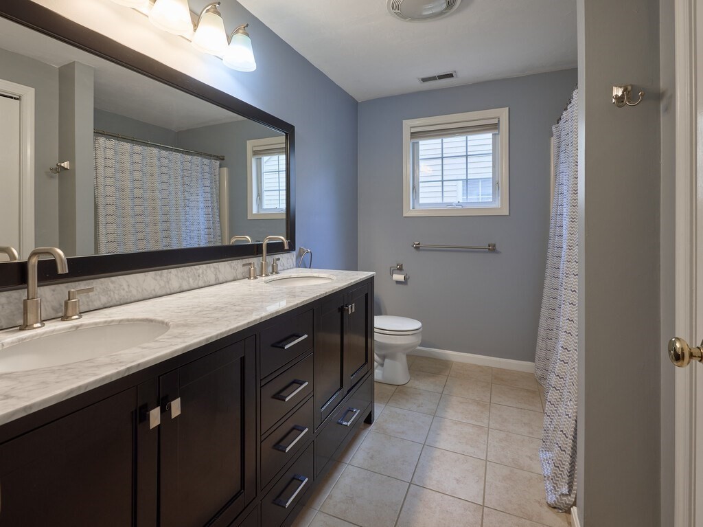 3 bed, 2 bath apartment for rent at 9 Angela Rose Ln Unit 1, Worcester — photo 15 of 23