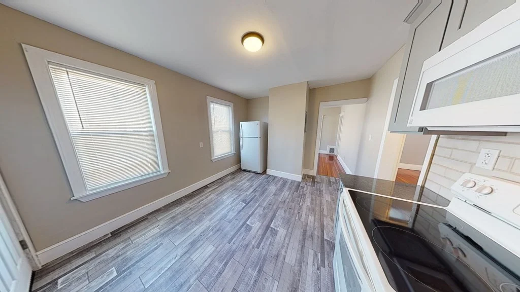 3 bed, 1 bath apartment for rent at 9 Annapolis St Unit 2, Dorchester — photo 2 of 25