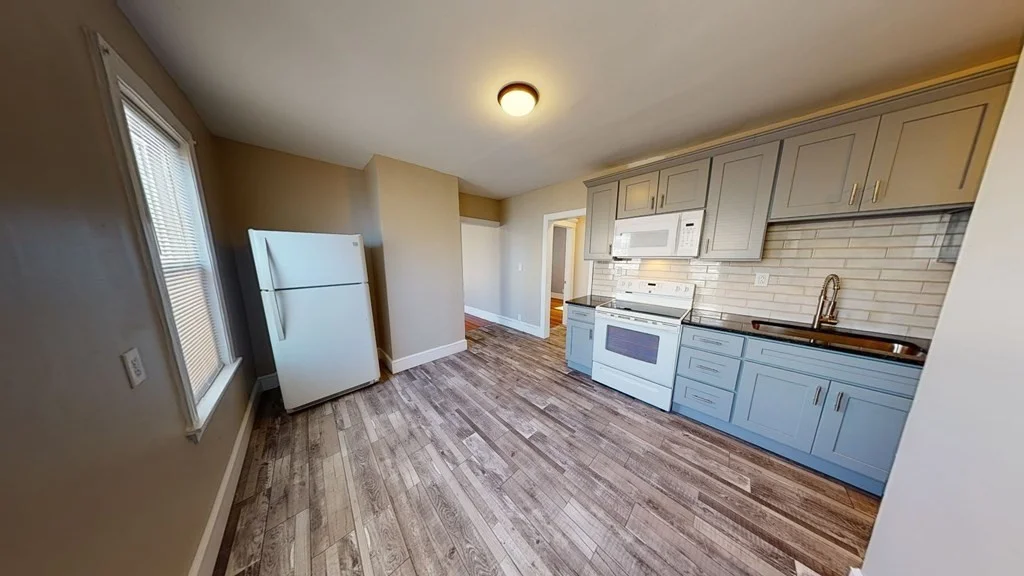 3 bed, 1 bath apartment for rent at 9 Annapolis St Unit 2, Dorchester — photo 1 of 25