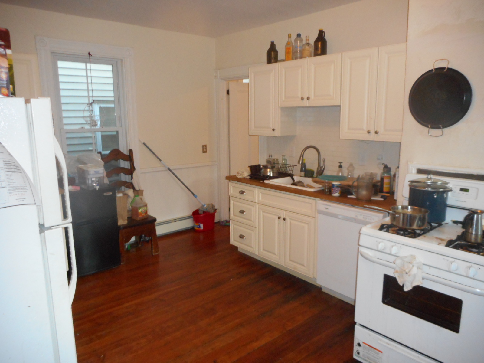 4 bed, 1 bath apartment for rent at 9 Anson St Unit 2, Jamaica Plain — photo 7 of 8