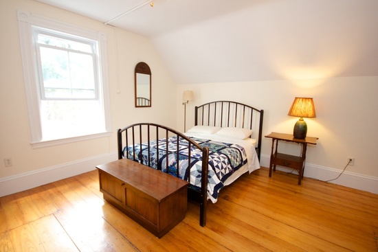 4 bed, 1 bath apartment for rent at 9 Anson St Unit 2, Jamaica Plain — photo 4 of 8