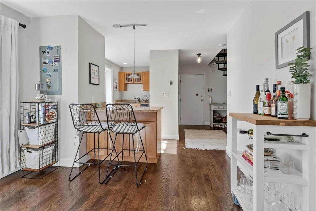 2 bed, 1 bath apartment for rent at 9 Appleton St Unit 310, South End — photo 4 of 15