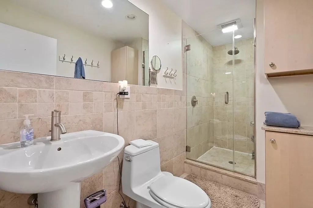 Studio bed, 1 bath apartment for rent at 9 Appleton Unit 403, South End — photo 7 of 16
