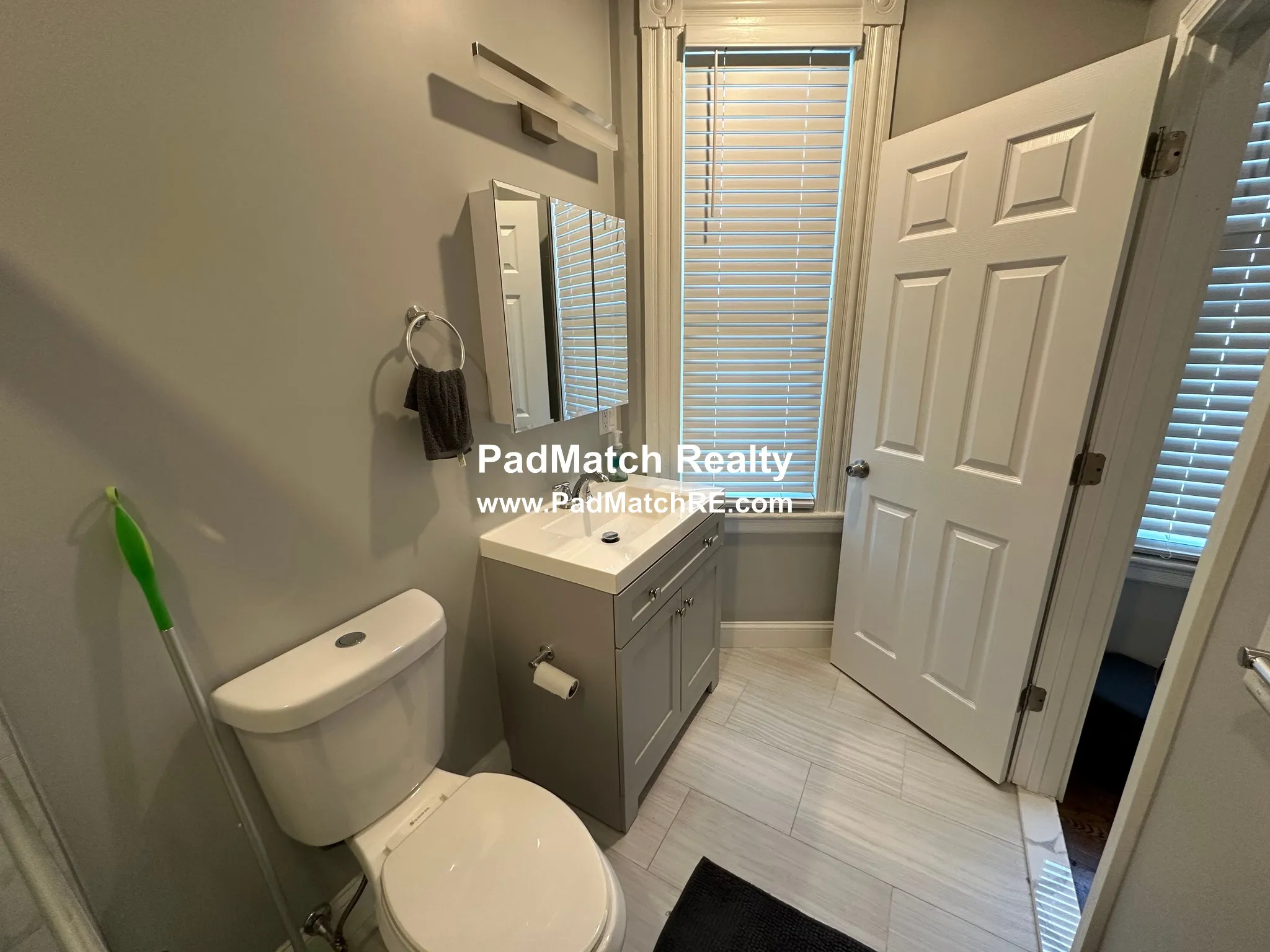 4 bed, 1 bath apartment for rent at 9 Ashford St Unit 2, Allston — photo 9 of 11