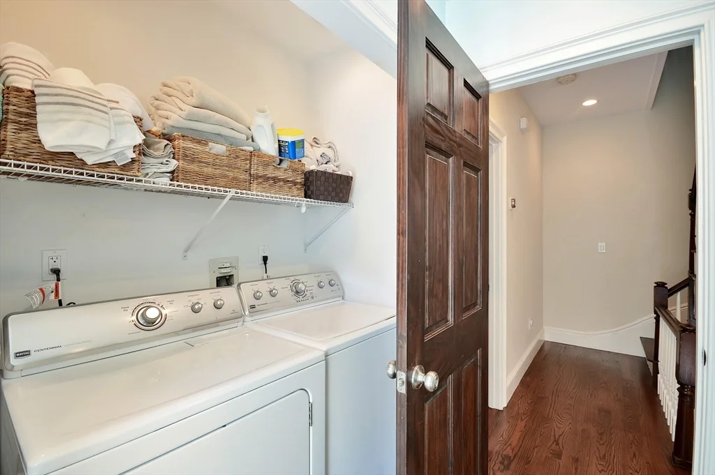 5 bed, 2 bath apartment for rent at 9 Atlantic St, South Boston — photo 24 of 26
