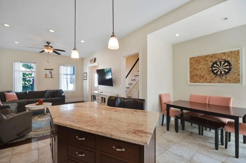 5 bed, 2 bath apartment for rent at 9 Atlantic St, South Boston — photo 4 of 26