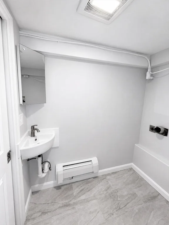 Studio bed, 1 bath apartment for rent at 9 Avon Pl Unit 1, Haverhill — photo 10 of 13