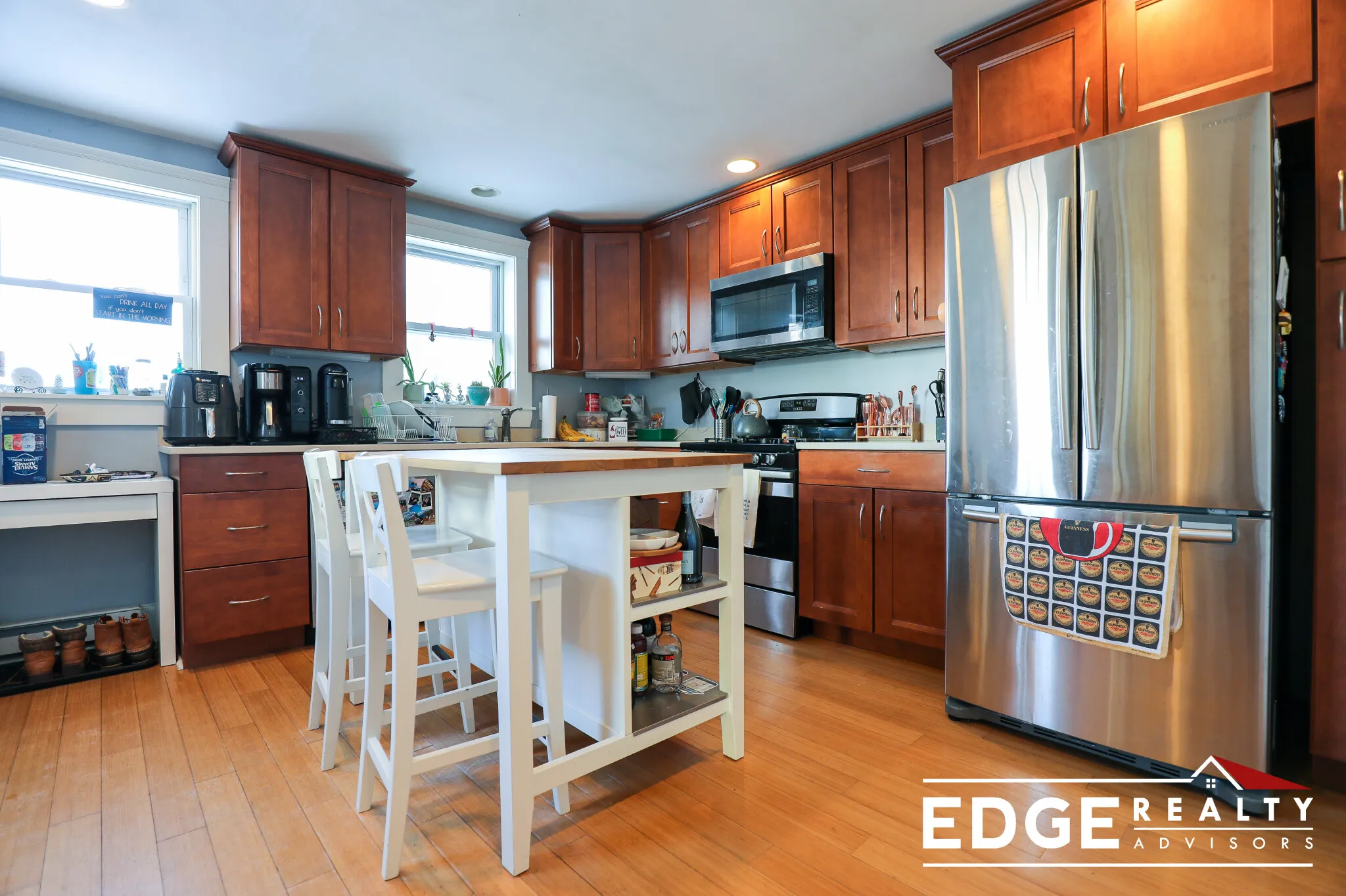 3 bed, 1 bath apartment for rent at 9 Baldwin Pl Unit N/A, Brighton — photo 1 of 14