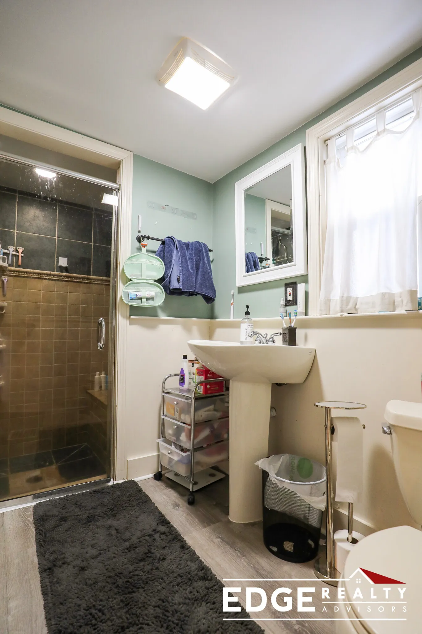 3 bed, 1 bath apartment for rent at 9 Baldwin Pl Unit N/A, Brighton — photo 9 of 14