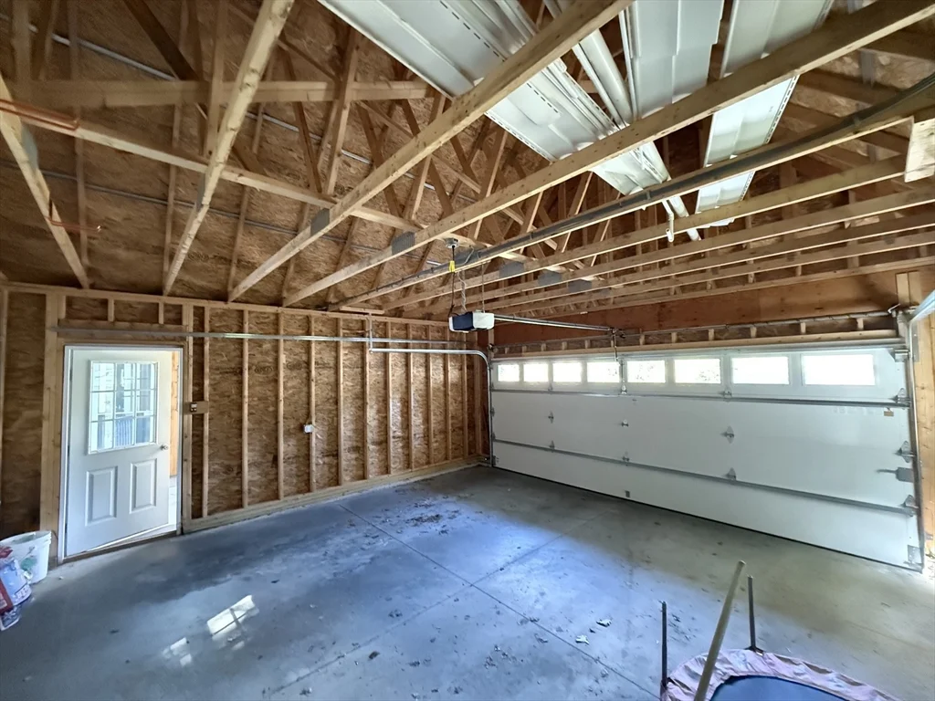 3 bed, 2 bath apartment for rent at 9 Bancroft St, Pepperell — photo 32 of 40