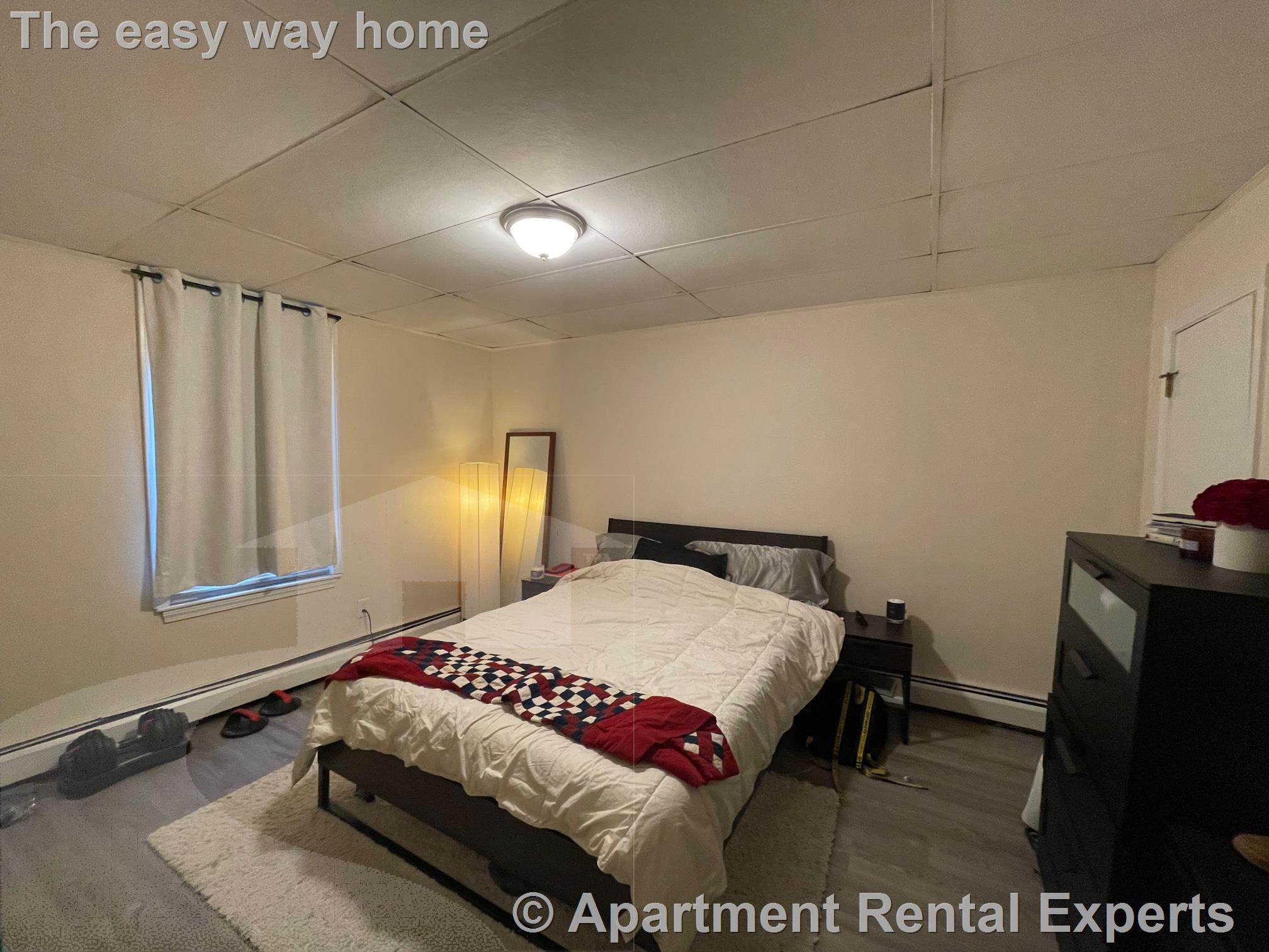 3 bed, 2 bath apartment for rent at 9 Banks St Unit 1, Harvard Square — photo 4 of 9