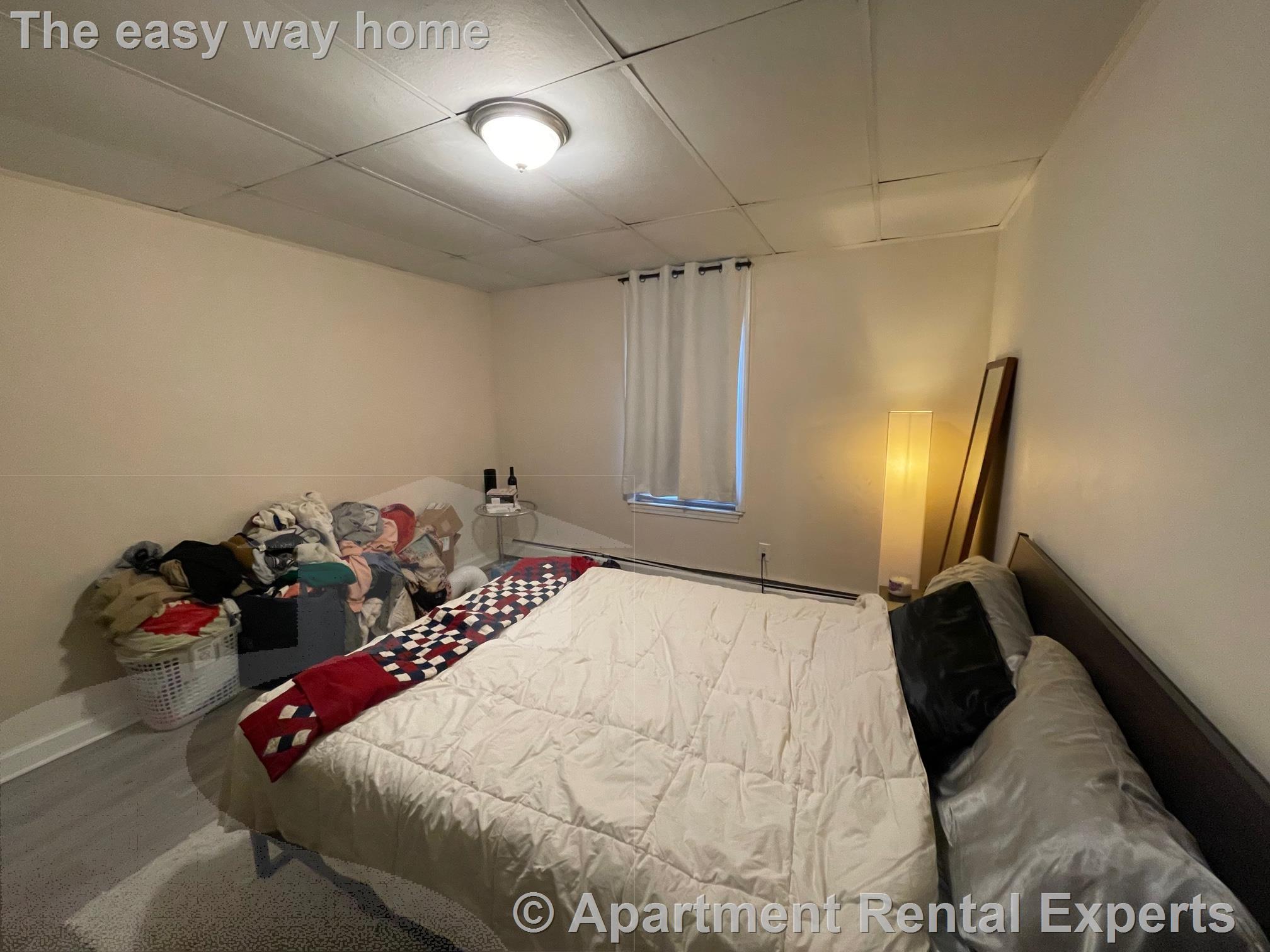 3 bed, 2 bath apartment for rent at 9 Banks St Unit 1, Harvard Square — photo 5 of 9
