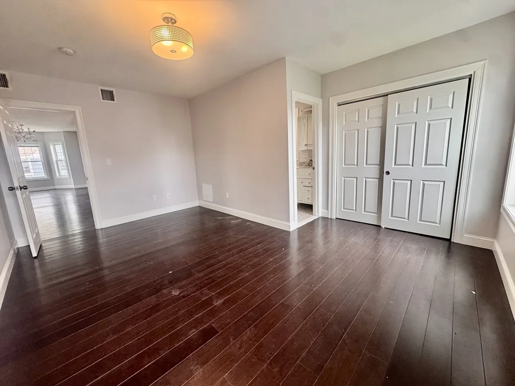 3 bed, 2 bath apartment for rent at 9 Batchelder St Unit 2, Dorchester — photo 12 of 21