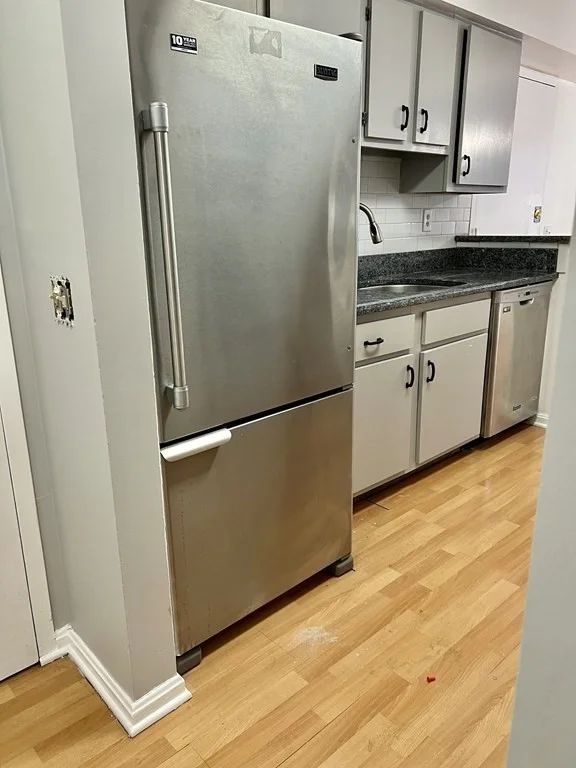 2 bed, 1 bath apartment for rent at 9 Beal's Cove Unit H, Hingham — photo 4 of 14