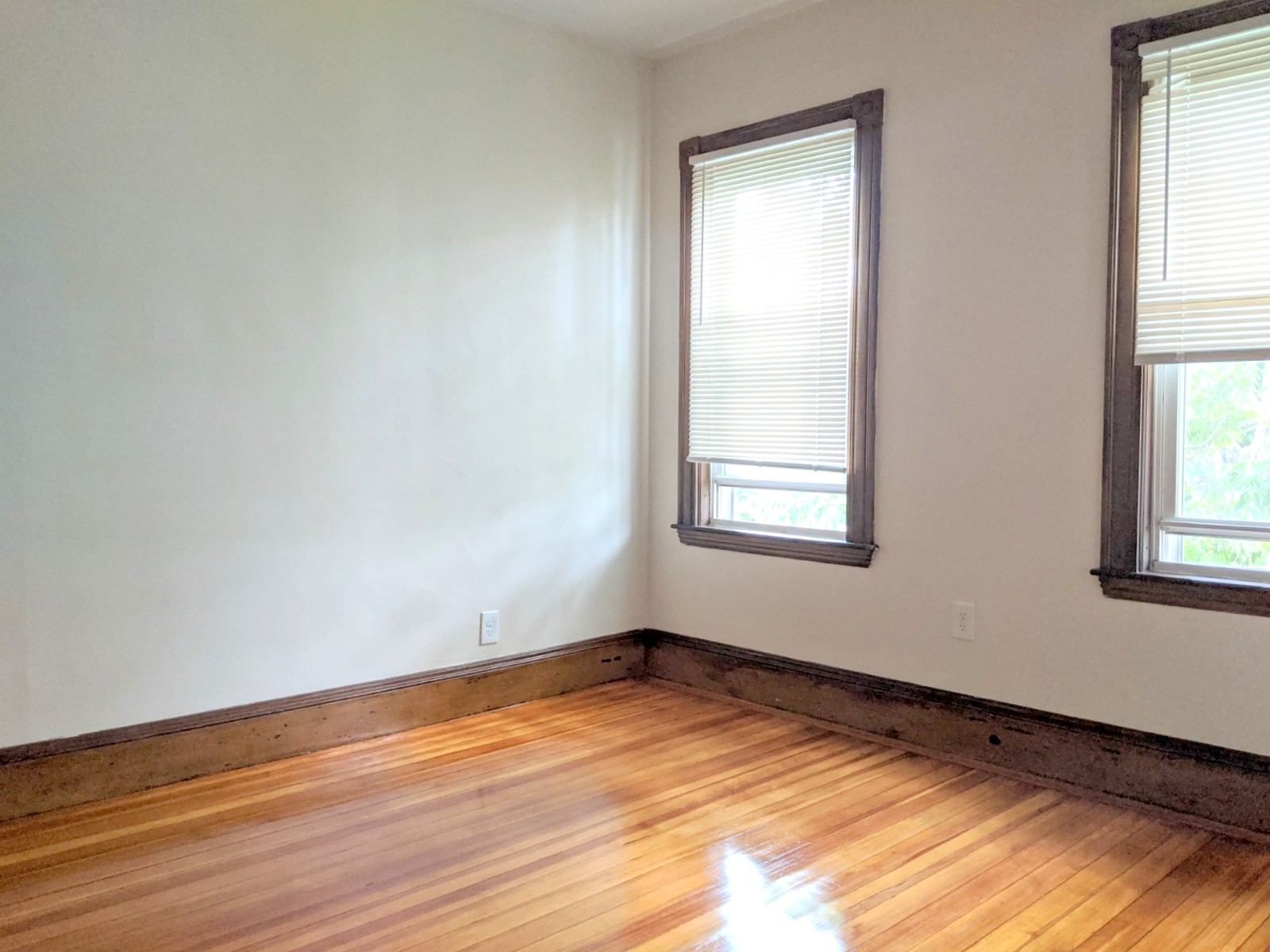 3 bed, 1 bath apartment for rent at 9 Belknap St Unit 3, West Somerville — photo 19 of 24