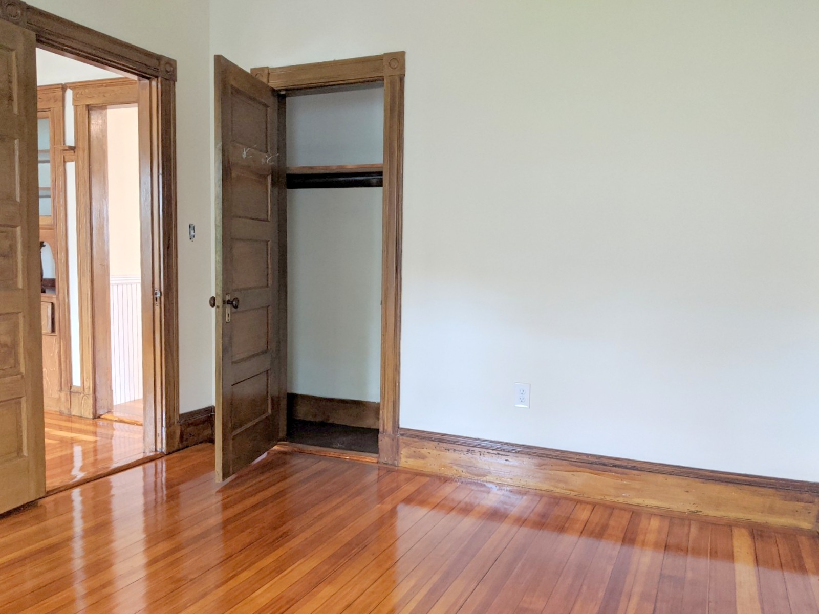 3 bed, 1 bath apartment for rent at 9 Belknap St Unit 3, West Somerville — photo 20 of 24