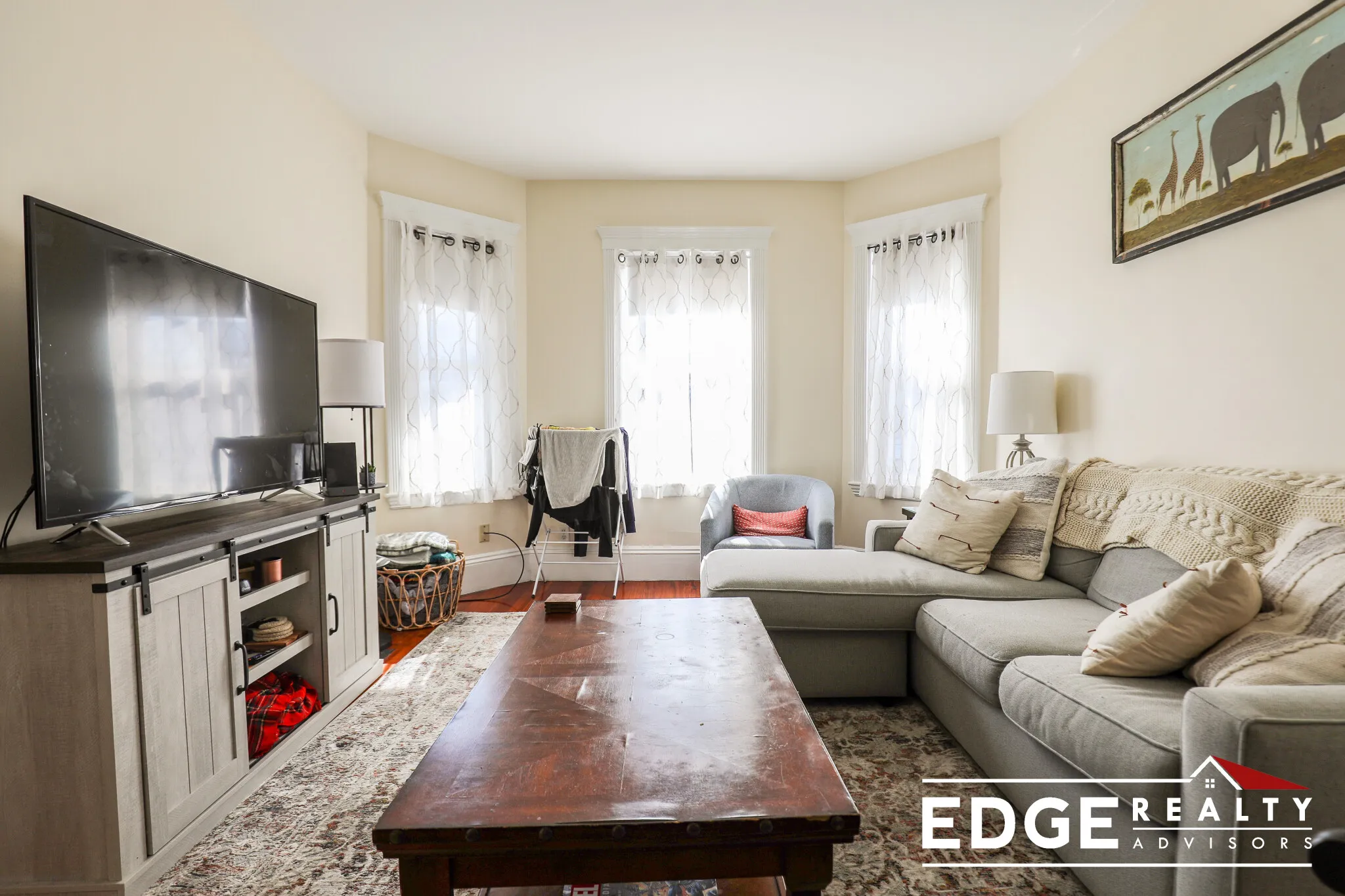 3 bed, 1 bath apartment for rent at 9 Bennett St Unit 2, Brighton