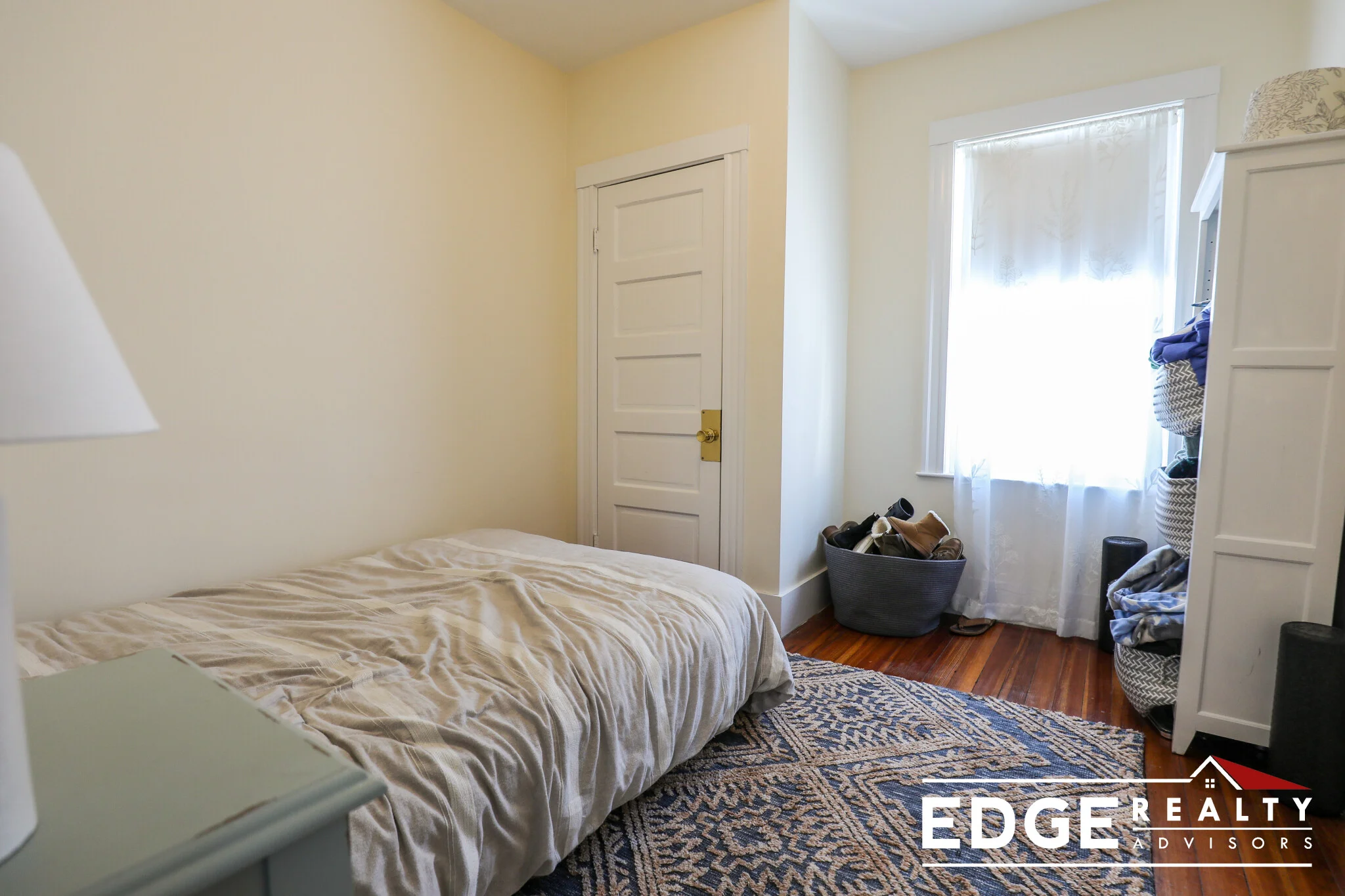 3 bed, 1 bath apartment for rent at 9 Bennett St Unit 2, Brighton — photo 10 of 10
