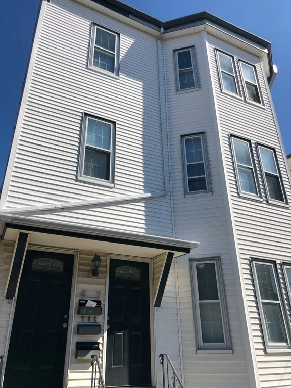 3 bed, 1 bath apartment for rent at 9 Blackinton St Unit 3, East Boston — photo 14 of 15