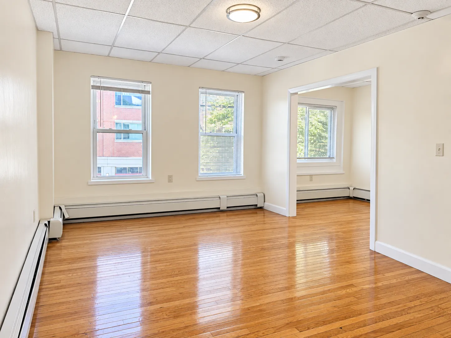 Studio bed, 1 bath apartment for rent at 9 Bowdoin St Unit 1, Beacon Hill — photo 6 of 8