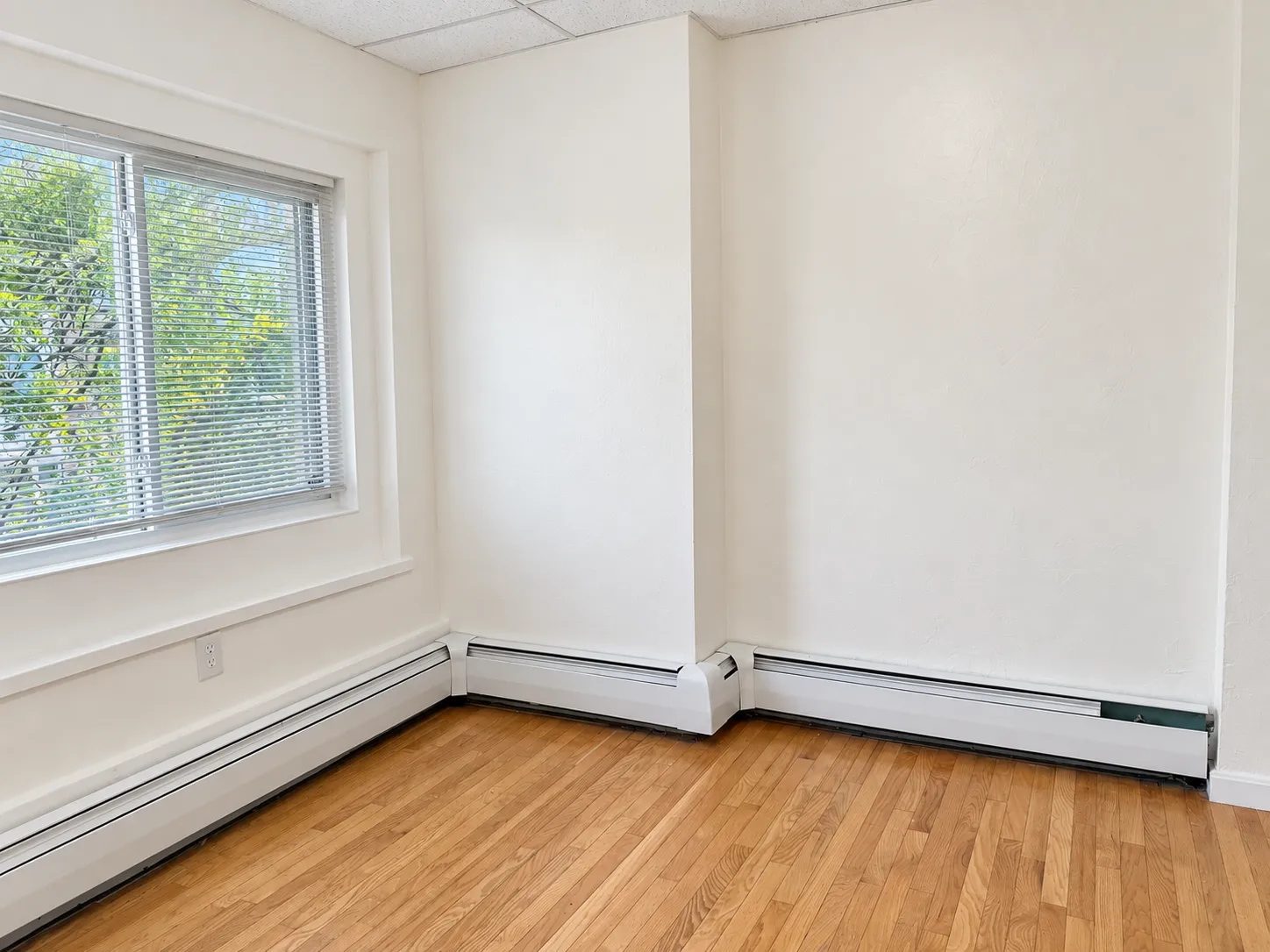 Studio bed, 1 bath apartment for rent at 9 Bowdoin St Unit 1, Beacon Hill — photo 4 of 8