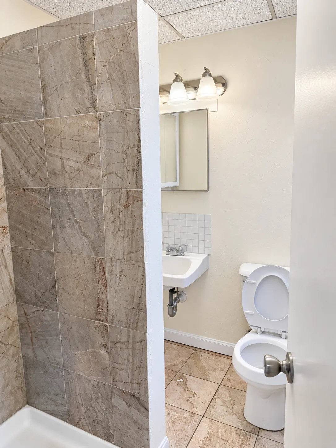 Studio bed, 1 bath apartment for rent at 9 Bowdoin St Unit 1, Beacon Hill — photo 8 of 8