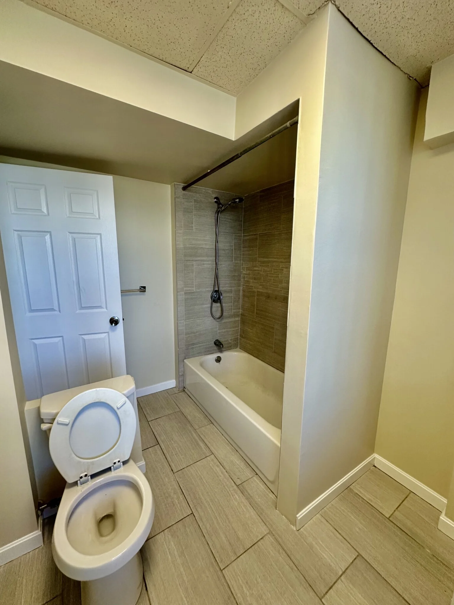 Studio bed, 1 bath apartment for rent at 9 Bowdoin St Unit 12A, Beacon Hill — photo 7 of 10