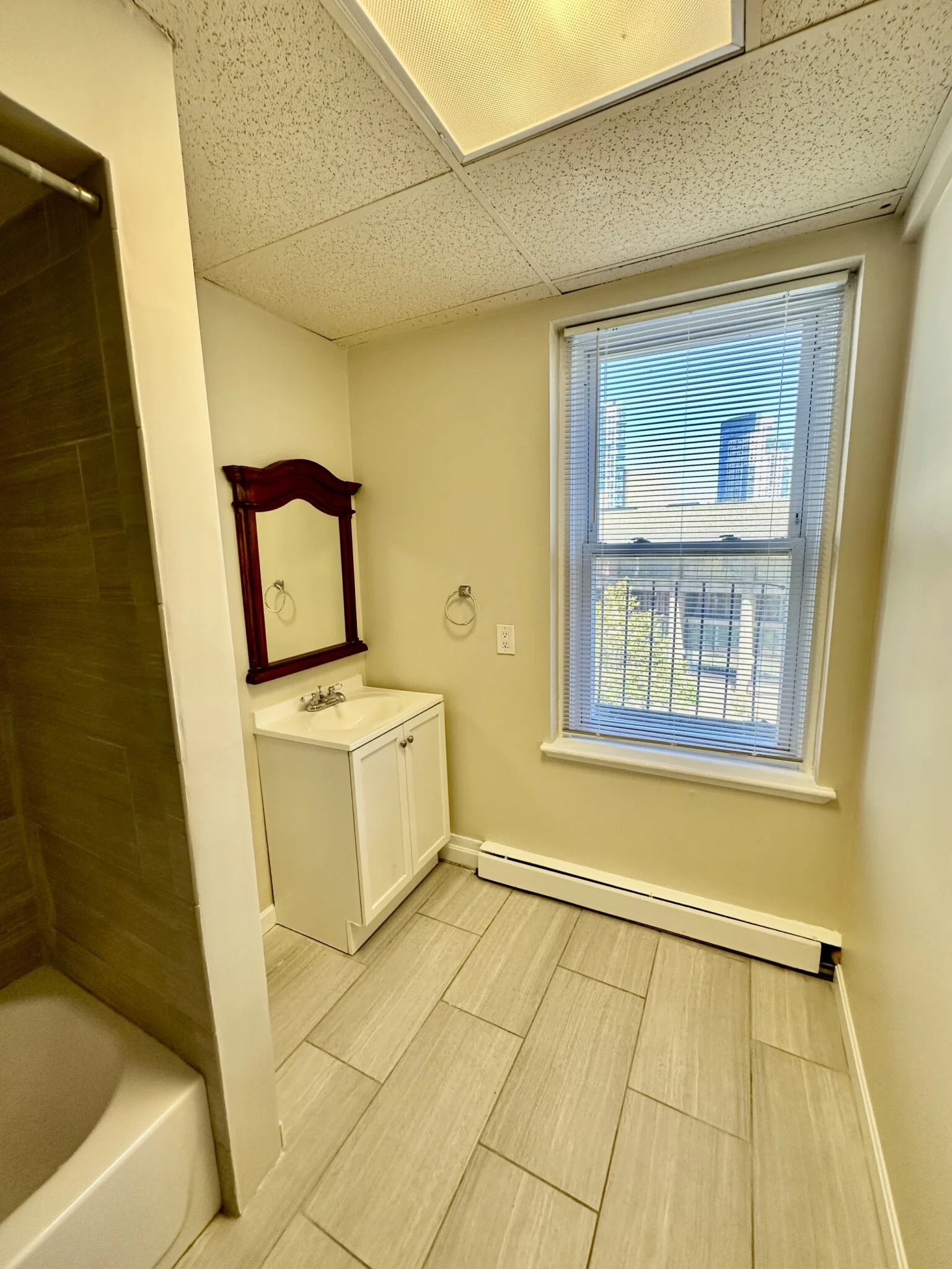 Studio bed, 1 bath apartment for rent at 9 Bowdoin St Unit 12A, Beacon Hill — photo 8 of 10